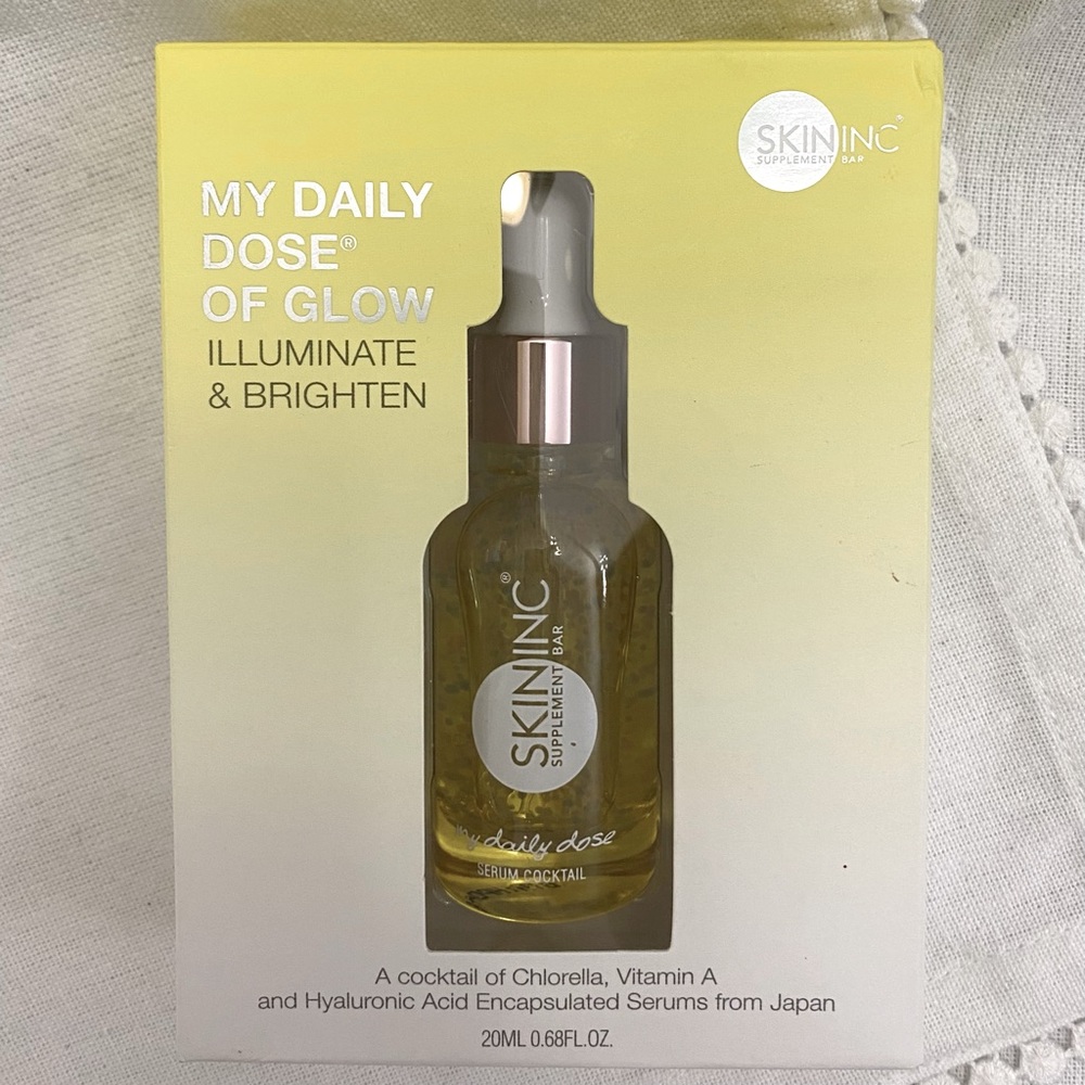 Skin Inc. MY DAILY DOSE® OF GLOW illuminate & brighten
